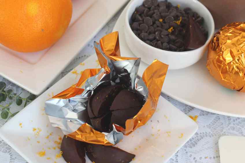 Just like Terry's Chocolate Orange Balls that you're used to for Christmas treats!  Easy and indulgent keto Christmas candy. #ketocandy #ketotruffles #ketochocolates