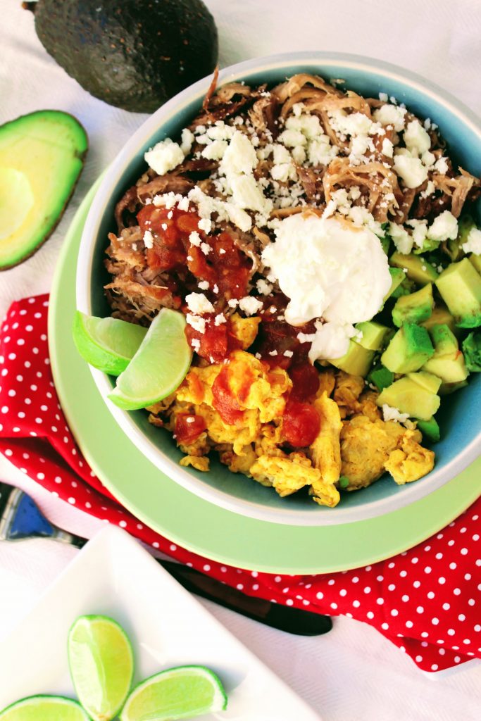 Low carb breakfast burrito bowls with eggs and sweet pork